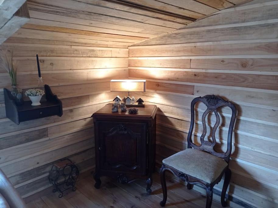 Tellin Le P'Tit Nid : Mini Loft Pour 2 A 4 Personnes 빌라 외부 사진